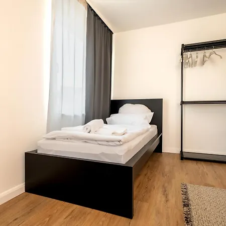 Urbaner Komfort Und Lage In Barmen - Blnm Апартаменты *