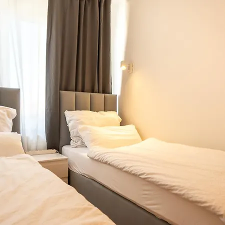 Urbaner Komfort Und Lage In Barmen - Blnm Апартаменты *