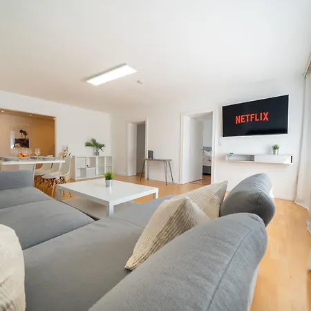 Urbaner Komfort Und Lage In Barmen - Blnm