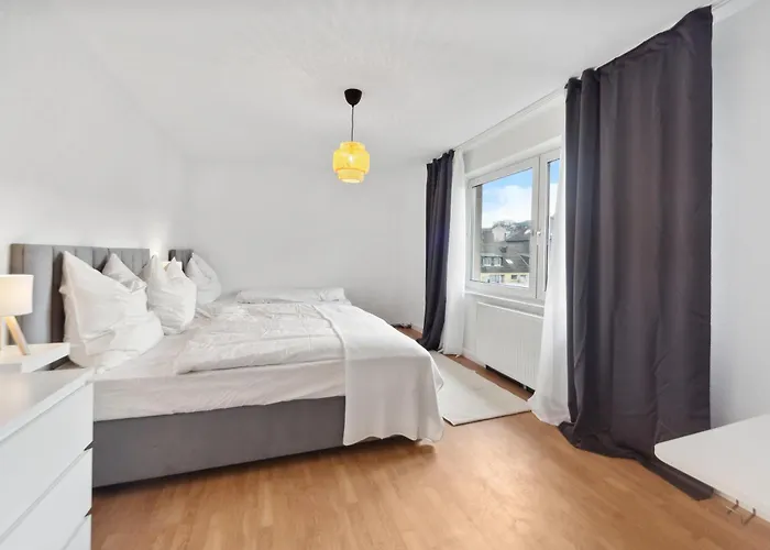 Apartamento Urbaner Komfort Und Lage In Barmen - Blnm