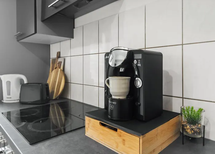 Urbaner Komfort Und Lage In Barmen - Blnm *